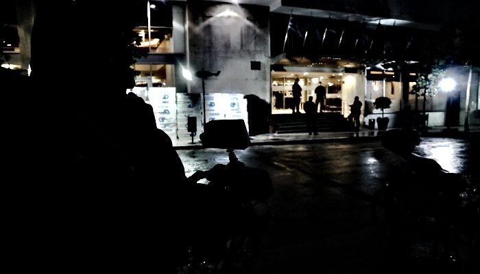 Κορωνοϊός: Έτσι κόλλησε όλη η Αθήνα