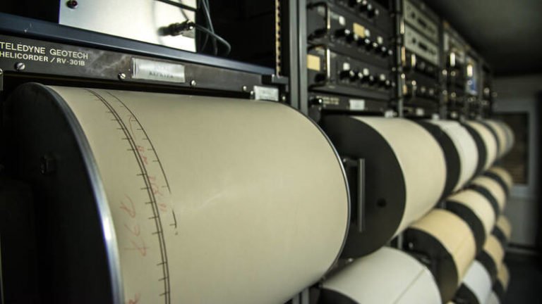 Σεισμός τώρα: Κοντά στην Κόρινθο – Αισθητός μέχρι την Αθήνα