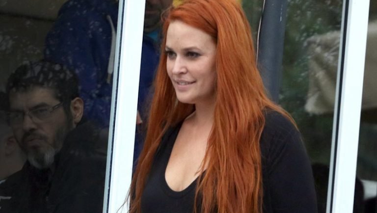 Μείον 20 κιλά: Το νέο κορμί της Σίσσυς Χρηστίδου εν μέσω καραντίνας κλείνει στόματα (Pics)