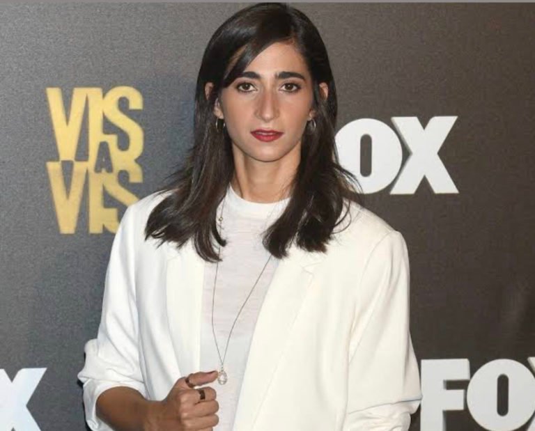 Alba Flores: Όσα δεν ήξερες για την Ναϊρόμπι