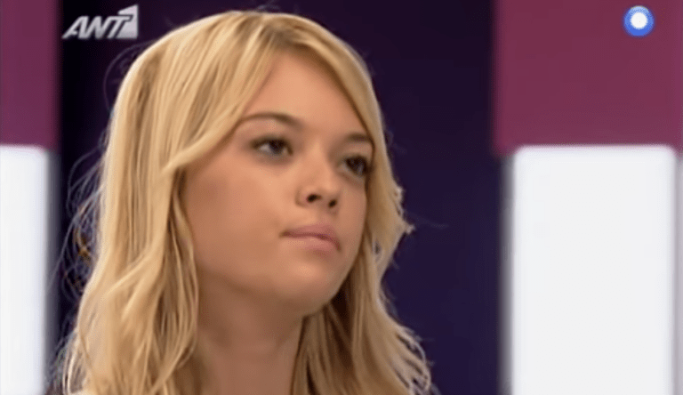 Με μαύρα μαλλιά, εντελώς αγνώριστη: Κι όμως, αυτή η γυναίκα είναι η Ιωάννα του GNTM 10 χρόνια μετά (Pic)