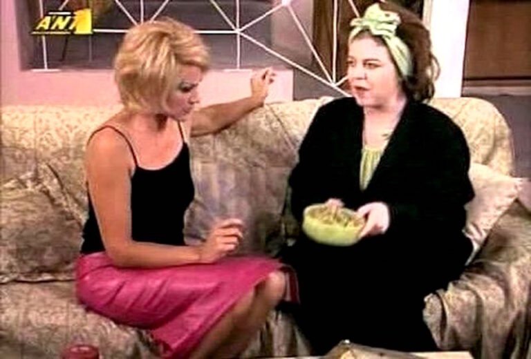 10/10 ούτε με αντιγραφή: Θα βρεις τα ονόματα των κολλητών πρωταγωνιστριών 10 πασίγνωστων σειρών;