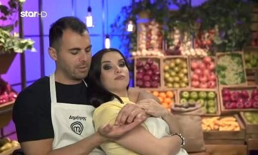 Νόμιζαν ότι δεν τους βλέπουν: Μαρία-Μπέλλος ερωτοτροπούν χωρίς να ξέρουν ότι τους παίρνει η κάμερα (Pics)