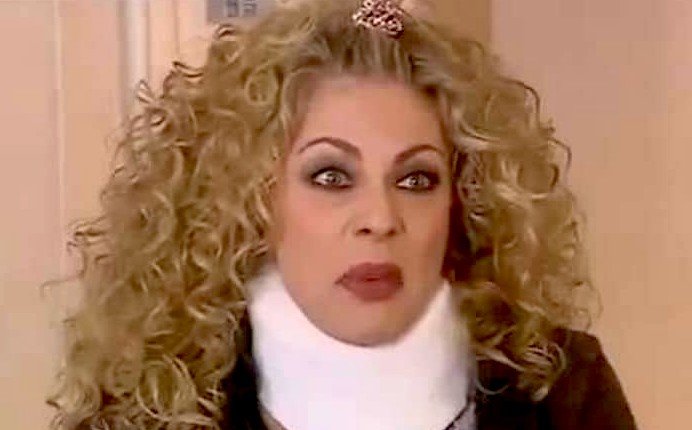 10/10 μόνο 1/100: Σου δίνουμε έναν στίχο από τους τίτλους αρχής, θα βρεις την ελληνική σειρά;