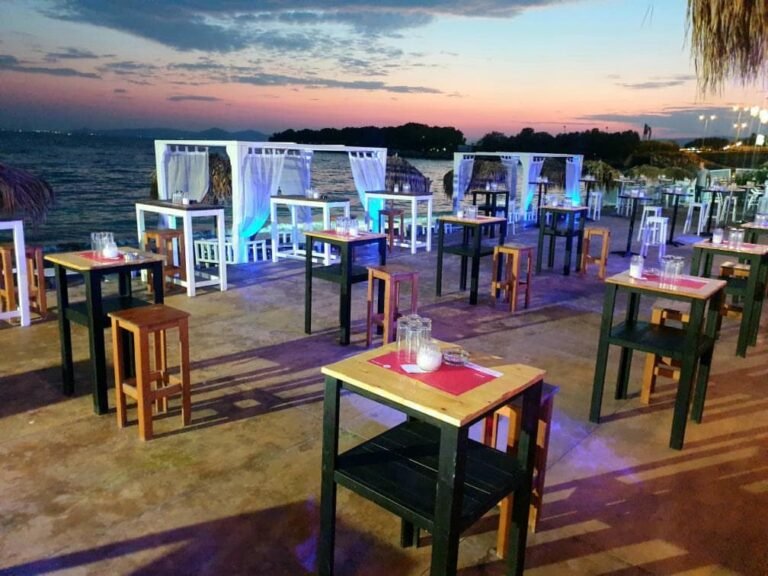 Το Πλυντήριο ανανεώνει την πλύση του στο Bikini Beach για Παρασκευή 17/7!