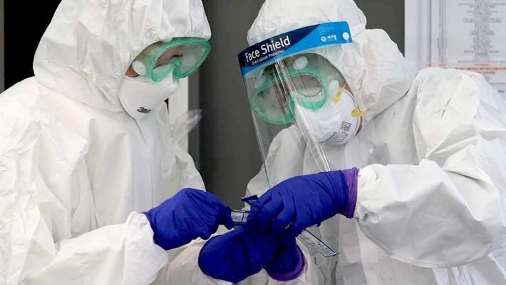 Κορωνοϊός: Αυτά είναι τα νέα ύποπτα συμπτώματα που προκαλούν ανησυχία