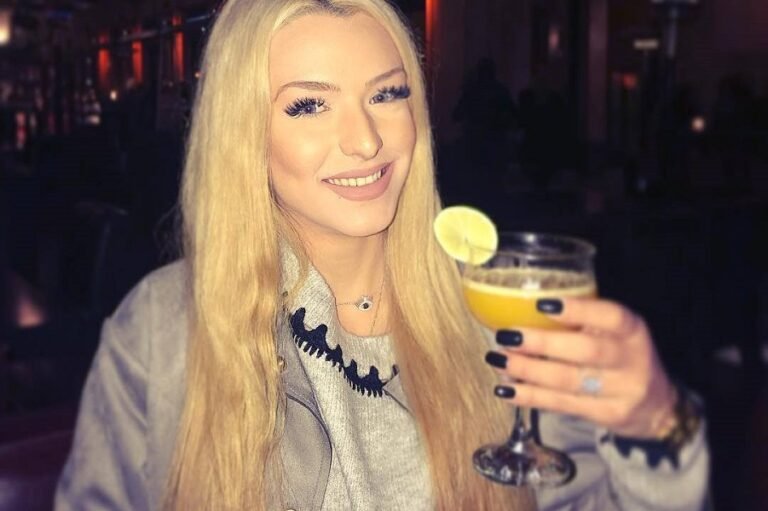 Δεν πιστεύεις ότι είναι αυτή: Η Στέλλα Μιζεράκη δεν αναγνωρίζεται χωρίς μακιγιάζ και φίλτρα (Pics)