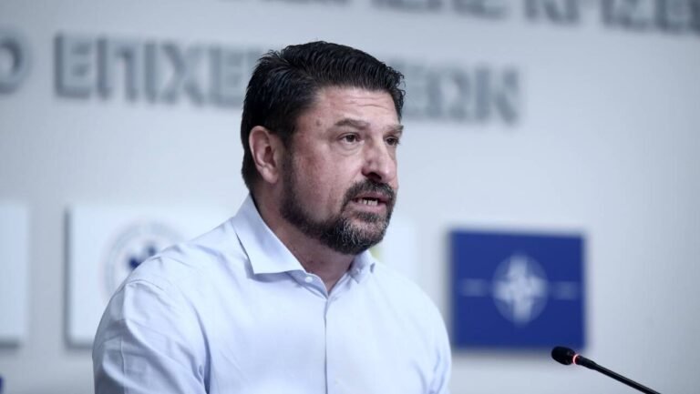 Τελευταία εξέλιξη ακυρώνει τις «3 εβδομάδες»: Τόσο θα διαρκέσει τελικά το νέο lockdown