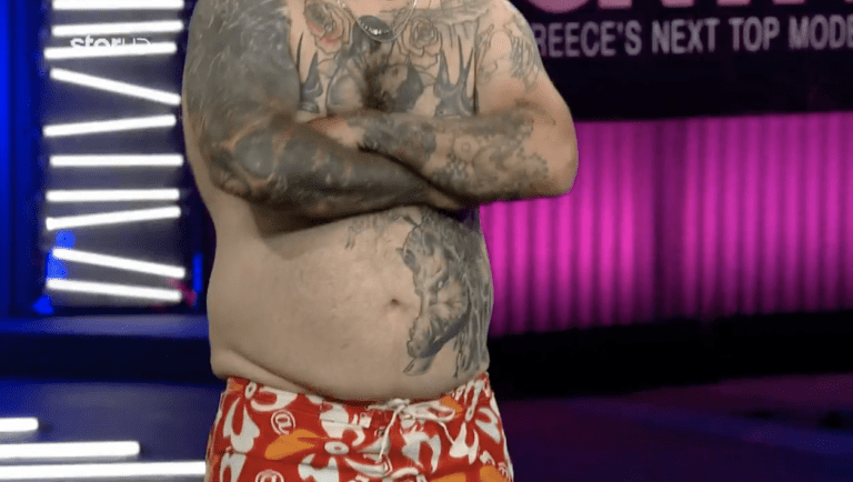 Θεός παίκτης με μπυροκοιλιά και φουλ τατού: Θα τον έκοβαν όλοι αλλά τον πέρασαν με 4 «ναι» (Pics)