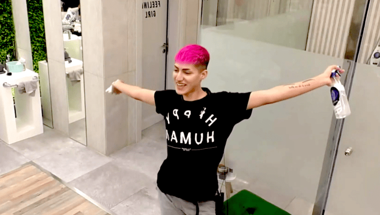 Δεν τον γνώρισαν ούτε οι συμπαίκτες του: Nτυμένος γυναίκα o Θέμης στο σπίτι του Big Brother (Pics)