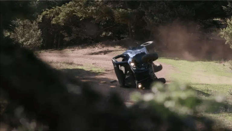 Ρεζίλι με το στημένο τροχαίο του Βασιλάκου στο «The Bachelor» – To βίvτεο που προδίδει την αλήθεια (Vid)