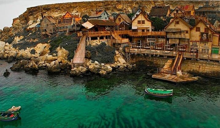 Σου αρέσει να ταξιδεύεις; Αν ναι, αυτό το βίντεο είναι για σένα!