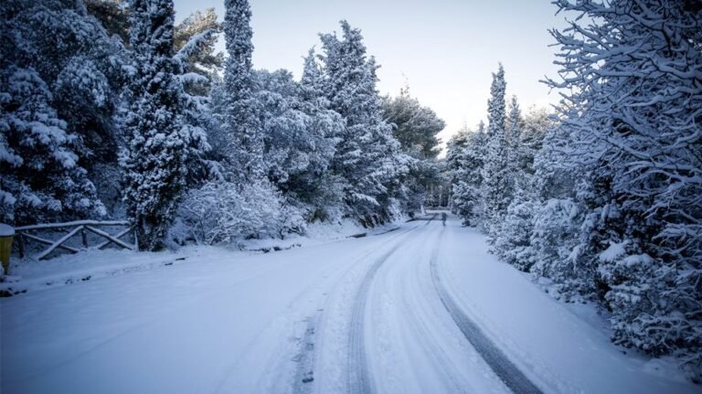 Μερομήνια για την χρονιά που έρχεται: Χιόνια και δύσκολος χειμώνας- Δείτε αναλυτικά τον κάθε μήνα