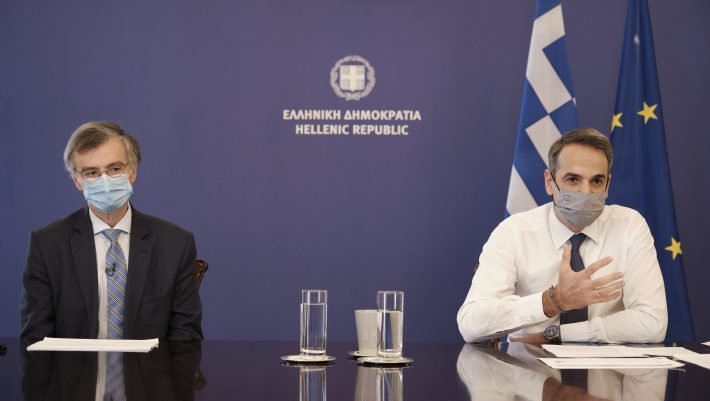 Η απόφαση της κυβέρνησης: Πότε ανοίγουν ξανά σχολεία και πανεπιστήμια