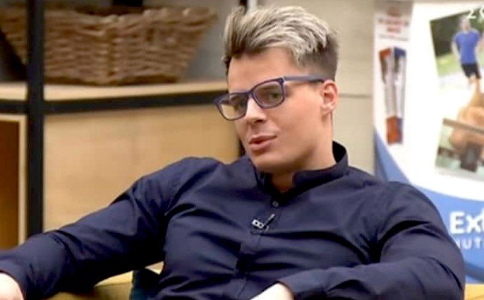 Φίλιππος Power of Love: Με αυτήν την επαγγελματία πορvοστάρ γύρισε ταινία – Η πρώτη φώτο (Pic)