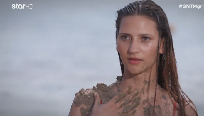 Ακατάλληλες για ανηλίκους οι νέες φωτογραφίες της αγρότισσας του GNTM 2