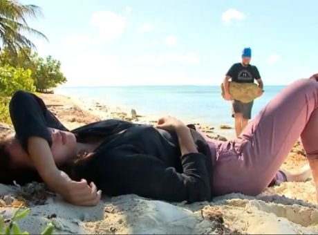 Ανησυχητική αρχή για το SURVIVOR: Ο δηλητηριασμός παίκτρια και η οικειοθελής αποχώρηση