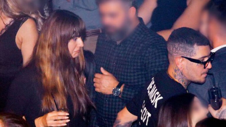 Μαζί με τον SNIK: H Ηλιάνα μας δείχνει το κόκκινο εσώρουχό της για καλή χρονιά (Pic)