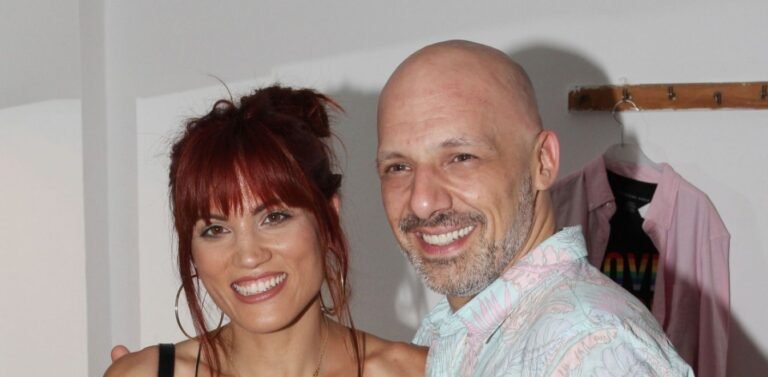 Νίκος Μουτσινάς-Μαίρη Συνατσάκη: Υπέγραψαν σύμφωνο συμβίωσης(video)