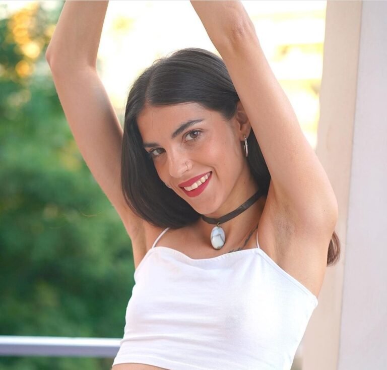 Η Άννα Μαρία Βέλλη γuμνή στην αγκαλιά του πρώην της: Οι φωτογραφίες που δεν θα έπρεπε να υπάρχουν(pics)