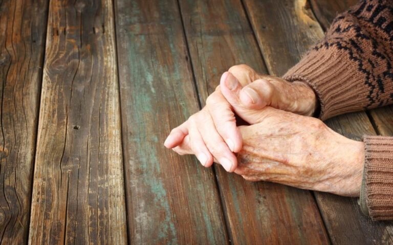 Προσοχή: Με αυτό τον τρόπο εξαπάτησαν και έκλεψαν χιλιάδες ευρώ από ηλικιωμένη- Τι να προσέξετε