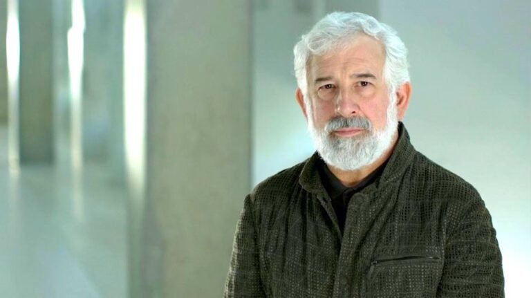 Στον εισαγγελέα ο Πέτρος Φιλιππίδης – Οι πιθανότητες προφυλάκισης