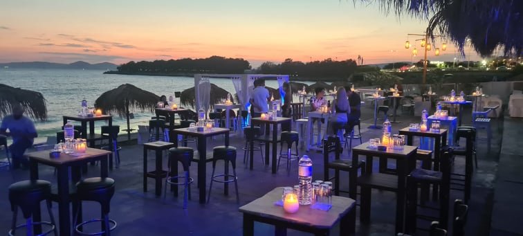 Αυτό το Σάββατο όλα θα μοιάζουν με Πλυντήριο Bar στο Bikini Beach!