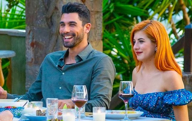 Νικόλ Bachelor: Mε νέο σύντροφο μετά τον χωρισμό της από τον Παναγιώτη Βασιλάκο (Pic)