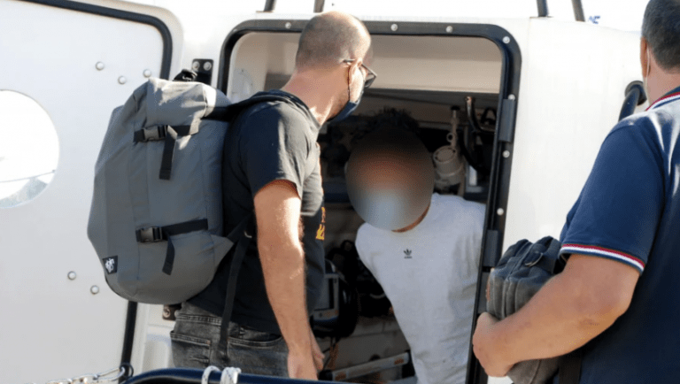 Δολοφόνος Φολεγάνδρου: H εξοργιστική ατάκα του για την 26χρονη Γαρυφαλλιά (Vid)