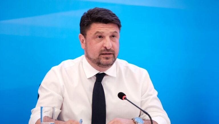 «Κόκκινος» συναγερμός: Οι 6 περιοχές που βρίσκονται ένα βήμα πριν το lockdown