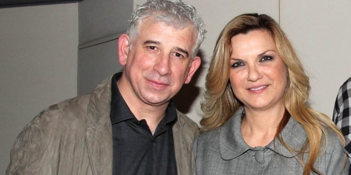 Αβάσταχτα τα χρέη Φιλιππίδη για την οικογένειά του: Κινδυνεύουν με πλειστηριασμούς –  Τόσα χρωστάει στις τράπεζες (Vid)