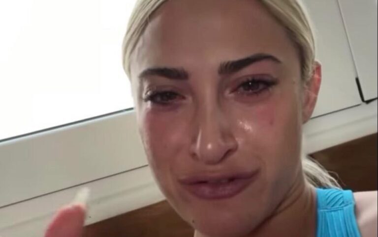 Ξέσπασε σε κλάματα η Ιωάννα Τούνη για τα ντροπιαστικά μηνύματα που λαμβάνει για εκείνη ο σύντροφός της (Vid)