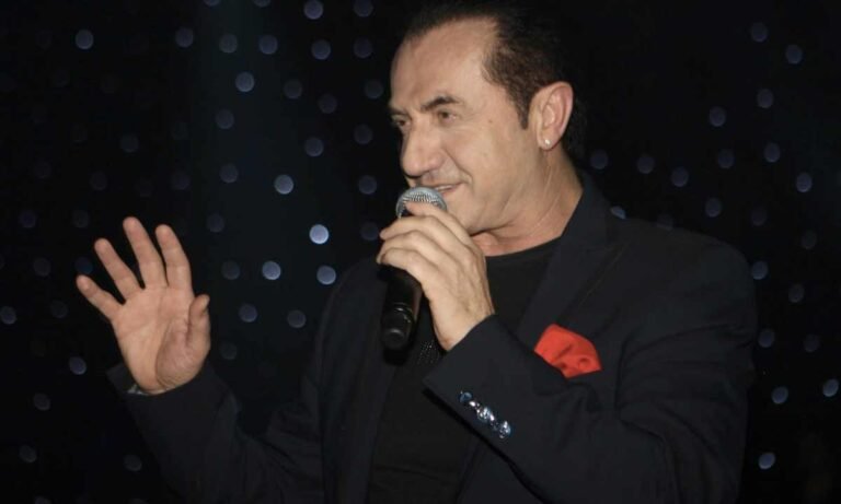 Λευτέρης Πανταζής: Αποκαλύπτει στο ΤΥΝ ποιο ήταν το “ωραιότερο πλάσμα του κόσμου” και μένουμε με το στόμα ανοιχτό (Pic)