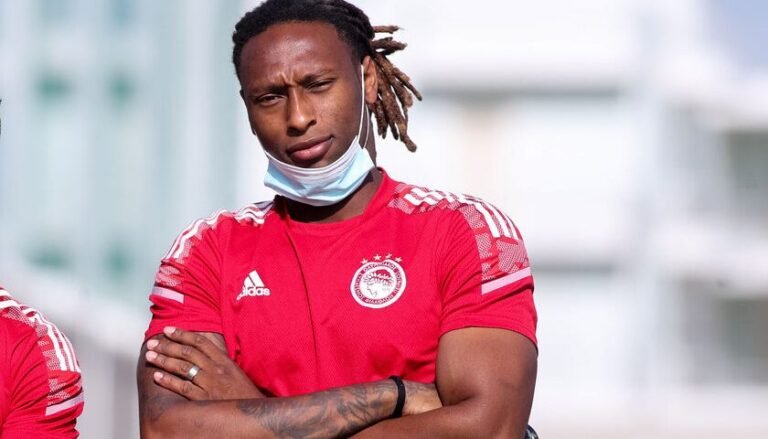 Στη δημοσιότητα η κατάθεση της 17χρονης: «Μου έδωσε ένα αρκουδάκι και με βίασε κι αυτός δίπλα στο κουκλόσπιτο της κόρης του»