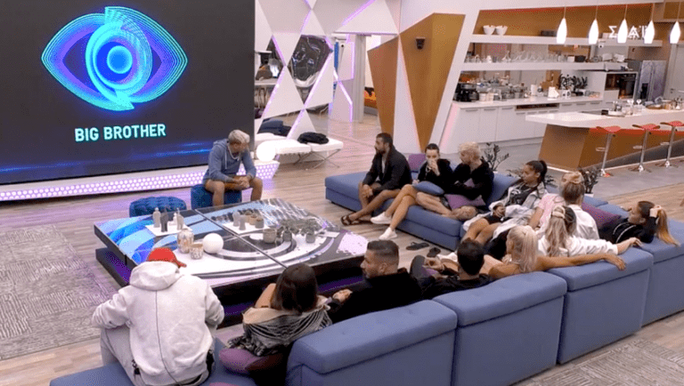 Big Brother: Αυτό είναι το βίvτεο με τις περιπτύξεις παικτών που χλεύασαν και διέρρευσαν οι τεχνικοί (Pic & Tweets)