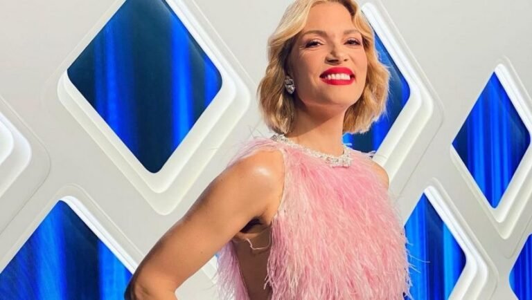 Τέλος τα ξανθά μαλλιά για τη Βίκυ Καγιά | Η τεράστια αλλαγή στην εμφάνισή της (Vid)