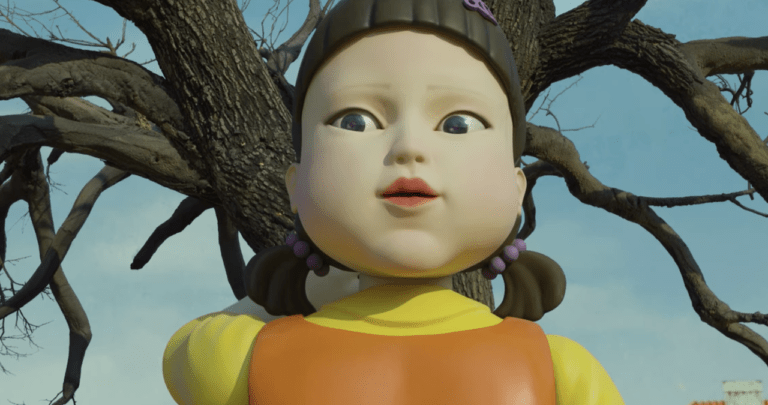 Η κούκλα του «Squid Game» είναι αληθινή | Πού βρίσκεται σήμερα, αφού την επέστρεψαν από τα γυρίσματα της σειράς (Pic)