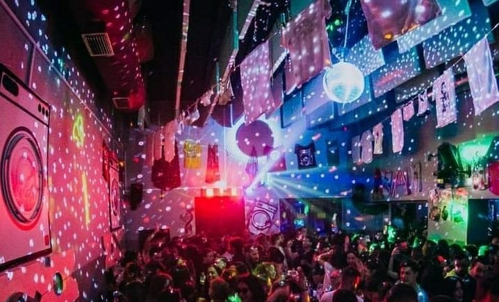 Αυτή τη Πέμπτη παίζει φοιτητική παρτάρα στο Πλυντήριο!