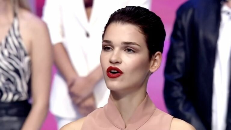 Εσπευσμένα στο χειρουργείο η Κυβέλη του GNTM – Την μετέφεραν από το σπίτι του ριάλιτι (Vid)