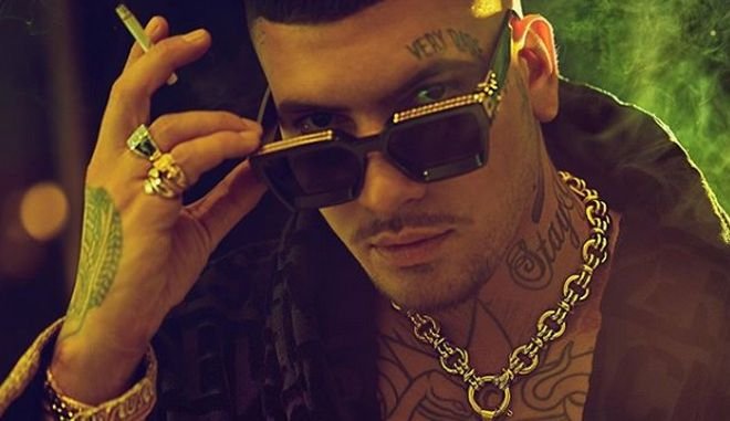 9/10 δεν τα καταφέρνουν: Βρες αν μπορείς το τραγούδι μέσα σε 10’’ και κέρδισε 2 μεγάλα δώρα