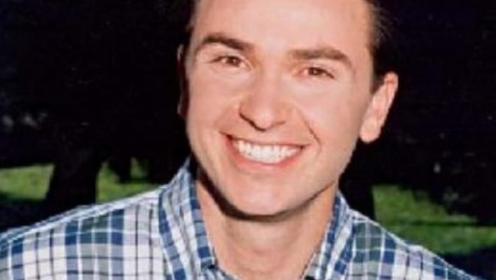 Μόνο αυτός: Για κάθε Στάθη Παναγιωτόπουλο, υπήρχε ένας Αντώνης Παραράς να ξεπλένει την ντροπή