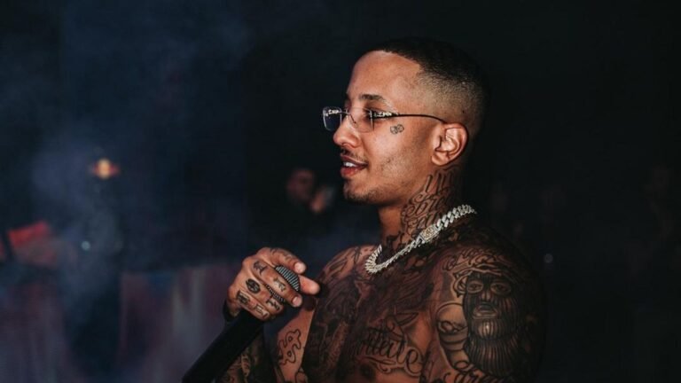 Μήνυση κατά του light για διαρροή ερωτικού βίvτεο – Η γυναίκα που τον κατηγορεί (Vid)