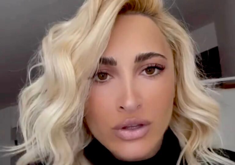 «Αυτός με ξεφτίλισε»: Μετά τον νέο σάλο η Ιωάννα Τούνη αποκαλύπτει το όνομα του άνδρα που διέρρευσε το βίvτεό της (Vid)