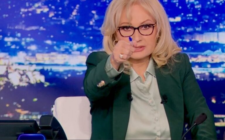 Αποκάλυψη-σοκ Αγγελικής Νικολούλη: Η φωτογραφία που δίνει νέα τροπή στο μυστήριο της Πάτρας (Pic)