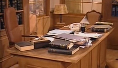 Κάτω από 3 λάθη, μπράβο: Θα αναγνωρίσεις 10 ελληνικές σειρές από μια μόνο σκηνή τους;