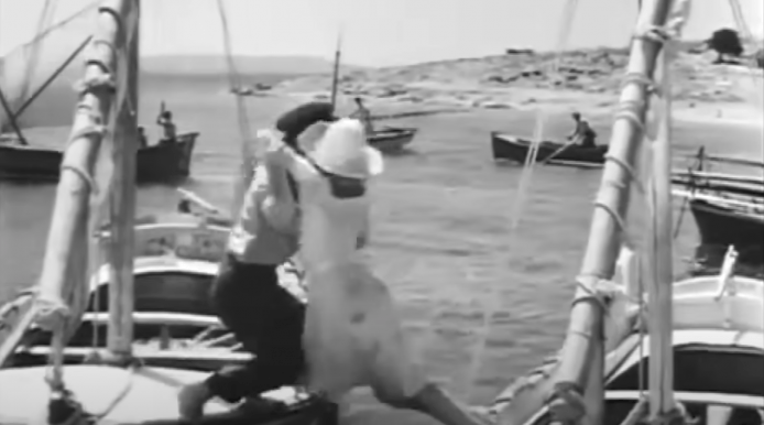 Το συνεργείο πίστεψε ότι «έφυγε»: Η σκηνή που παραλίγο να κόψει το νήμα της ζωής της Βουγιουκλάκη δεν κόπηκε ποτέ στο μοντάζ (Vid)