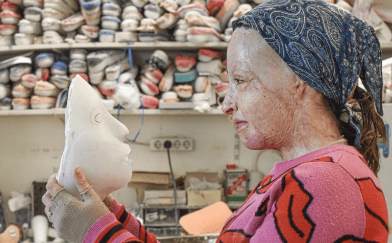 Ιωάννα Παλιοσπύρου: Nέα φωτογραφία χωρίς τη μάσκα της (Pic)