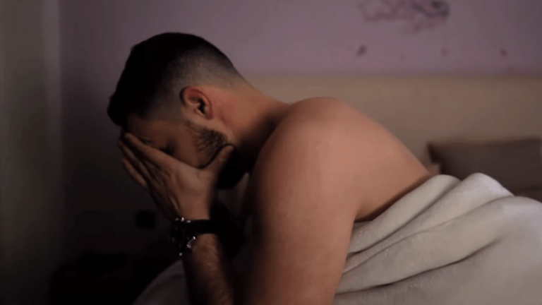 Στον κόσμο του ο Μάνος Δασκαλάκης: Σχόλια οργής κάτω από το νέο του… βίντεο κλιπ που μόλις κυκλοφόρησε (Vid)