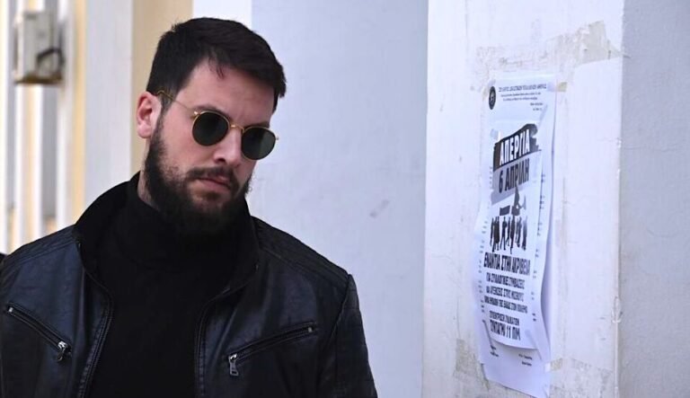 Νέα φωτογραφία: Αυτή είναι η νυν σύντροφος του Μάνου Δασκαλάκη (Pic)