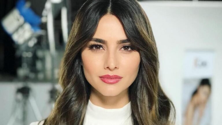 Ηλιάνα άλλαξες: Η εμφάνιση της στο παρελθόν δεν έχει καμία σχέση με σήμερα (Pics)